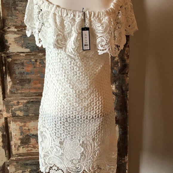 Donated-Romeo & Juliet Couture Dress - Picture 2 of 7